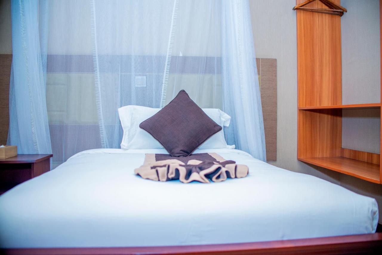 Hera Hotel Kampala Eksteriør bilde