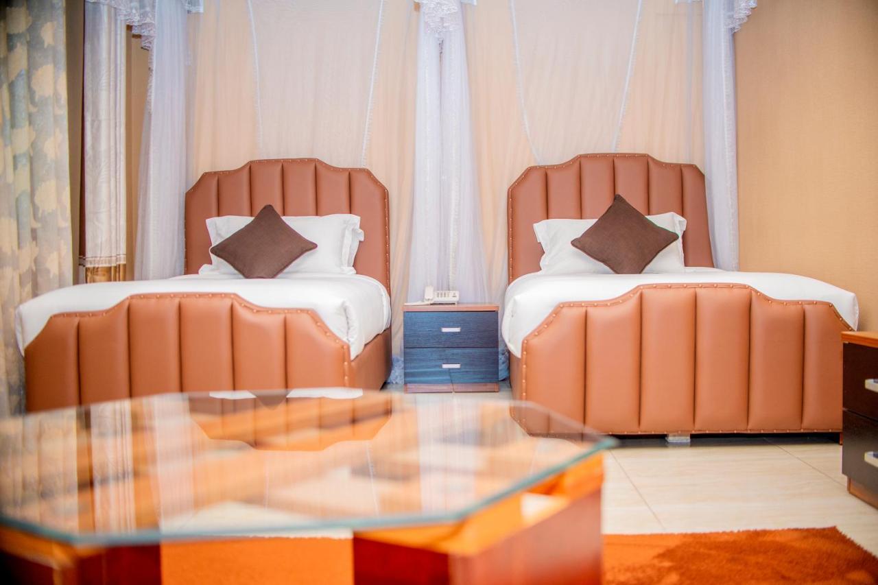 Hera Hotel Kampala Eksteriør bilde